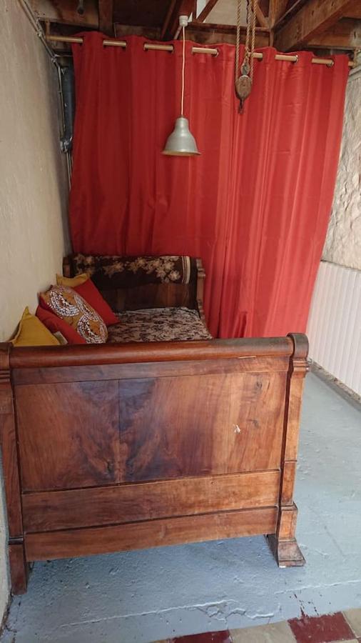 Ancienne Maison De Tisserande Atypique Mornac-sur-Seudre Extérieur photo